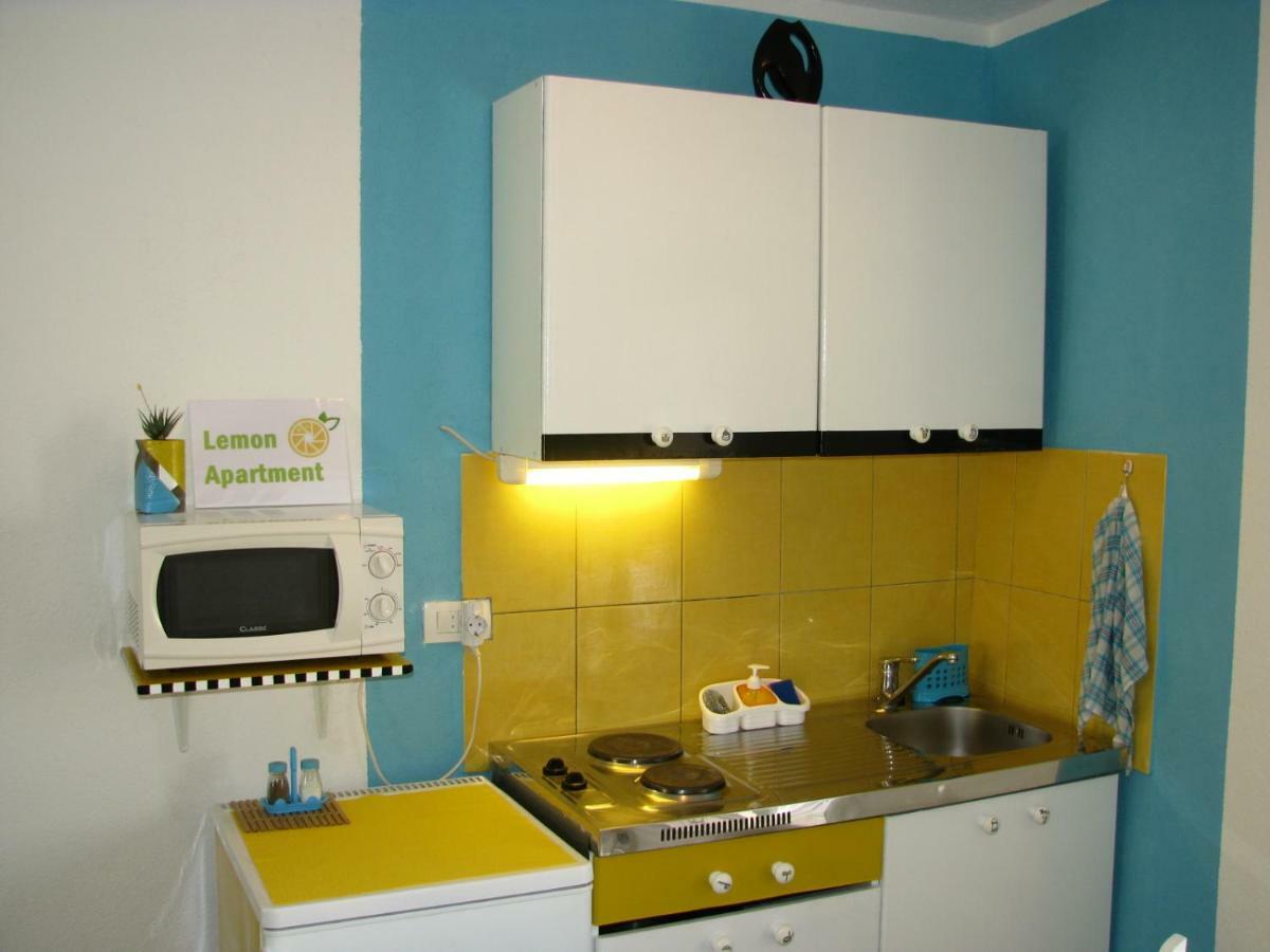 Apartments And Room Lemon Vis Ngoại thất bức ảnh